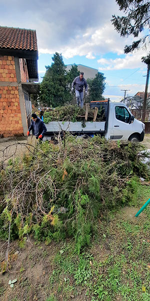 primer utovara granja